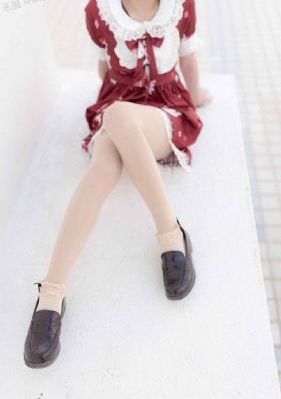 美国雪白人妖sarina_国产剧HD在线观看